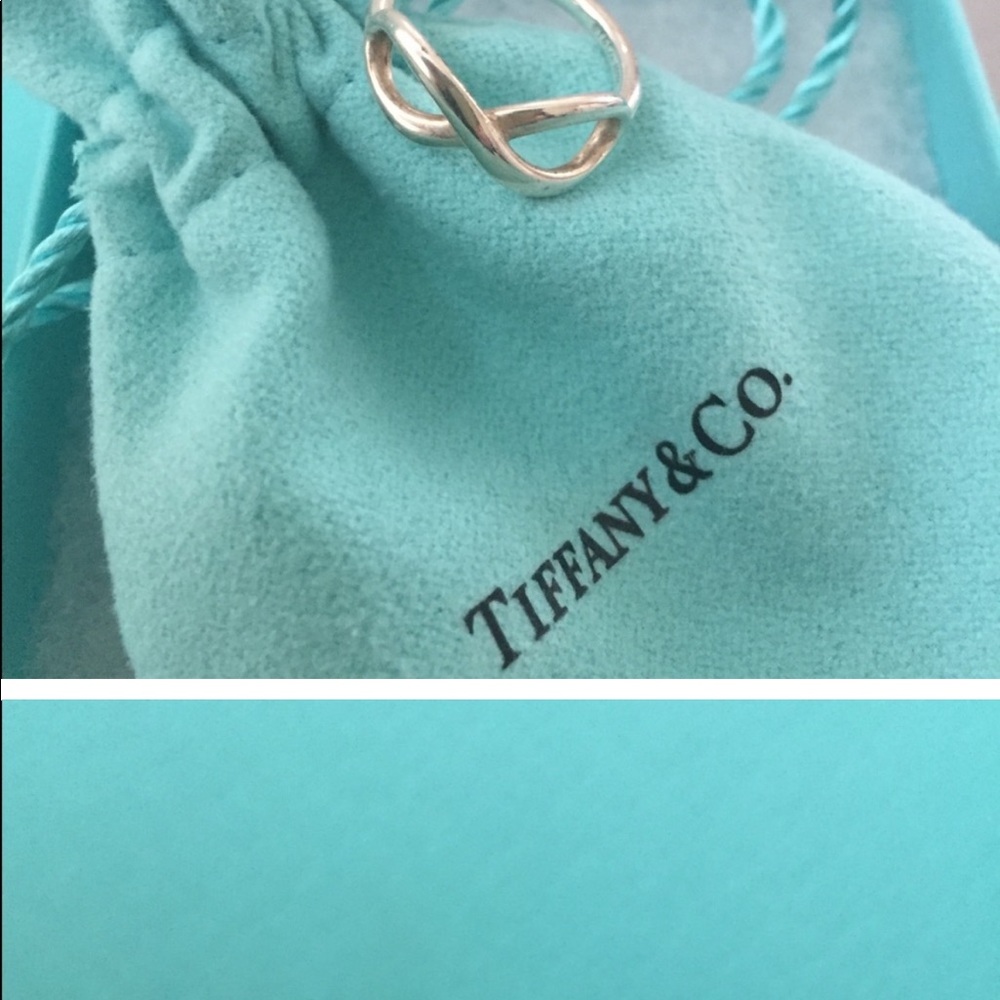 TIFFANY INFINITY RING - Picture 10 of 10